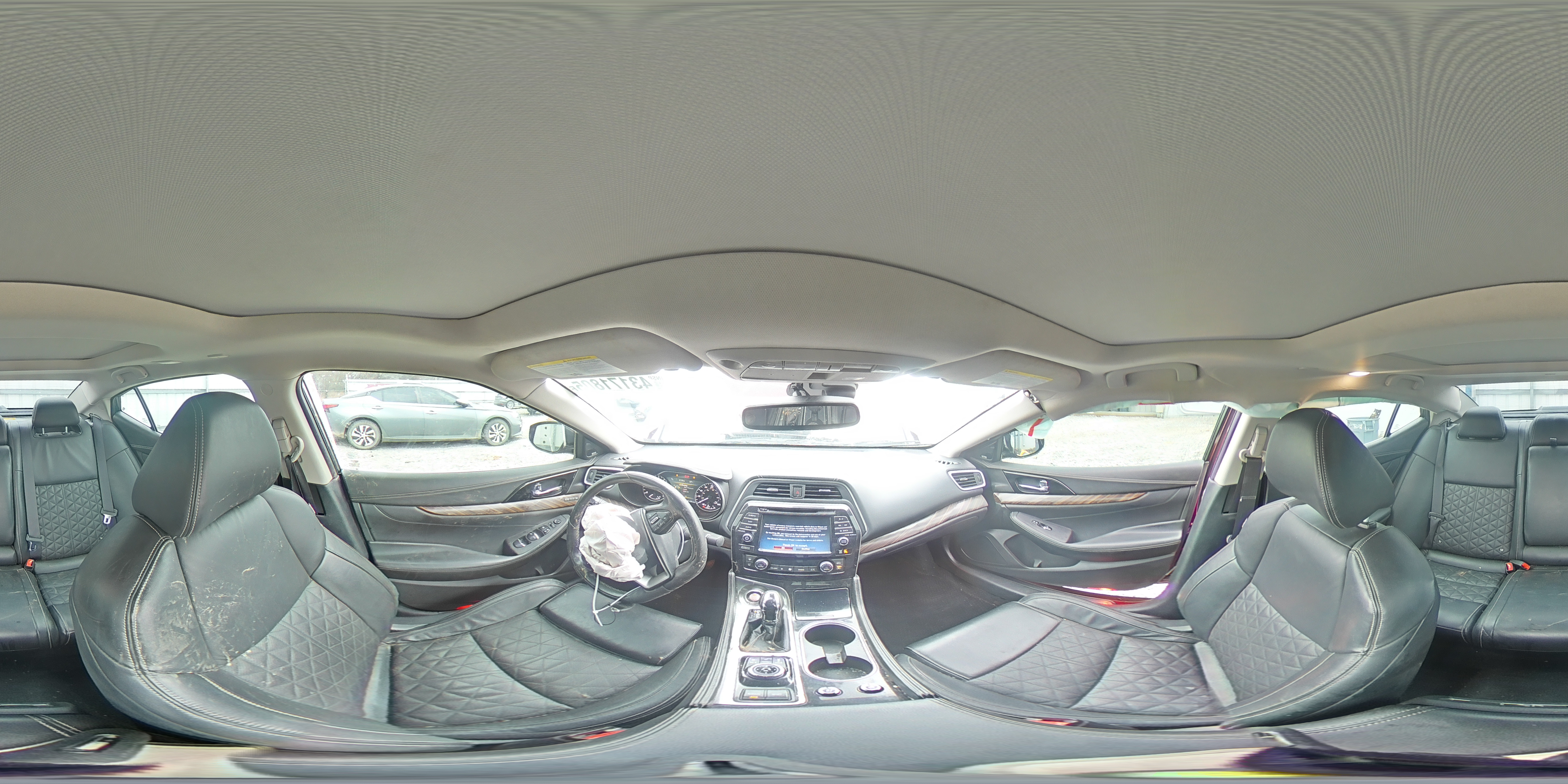 2018 Nissan Maxima - Image 13