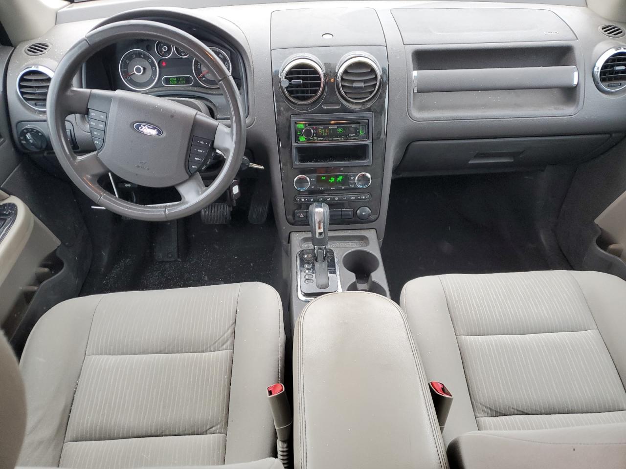 2008 Ford Taurus - Image 8