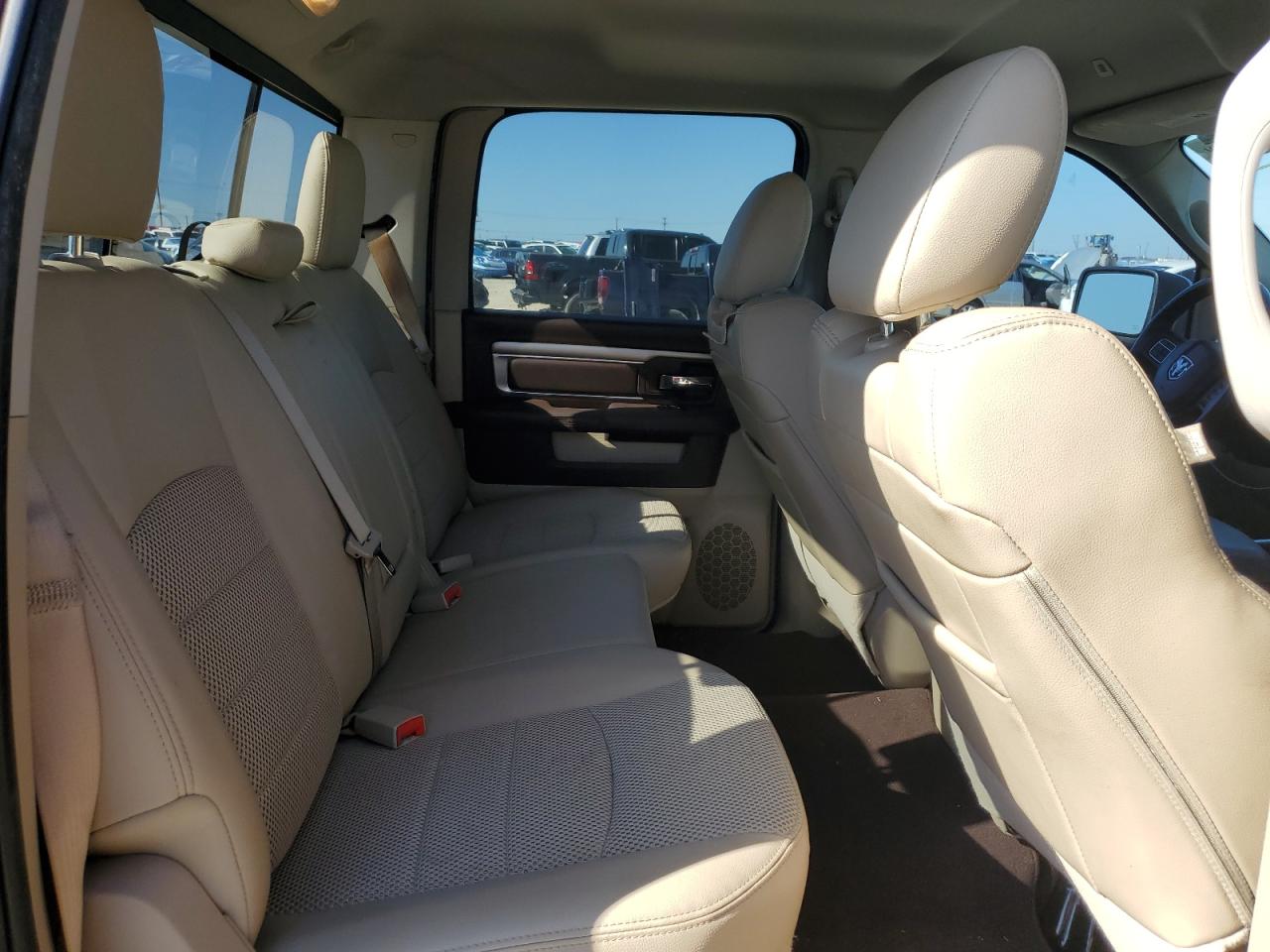 2018 RAM 1500 - Image 10