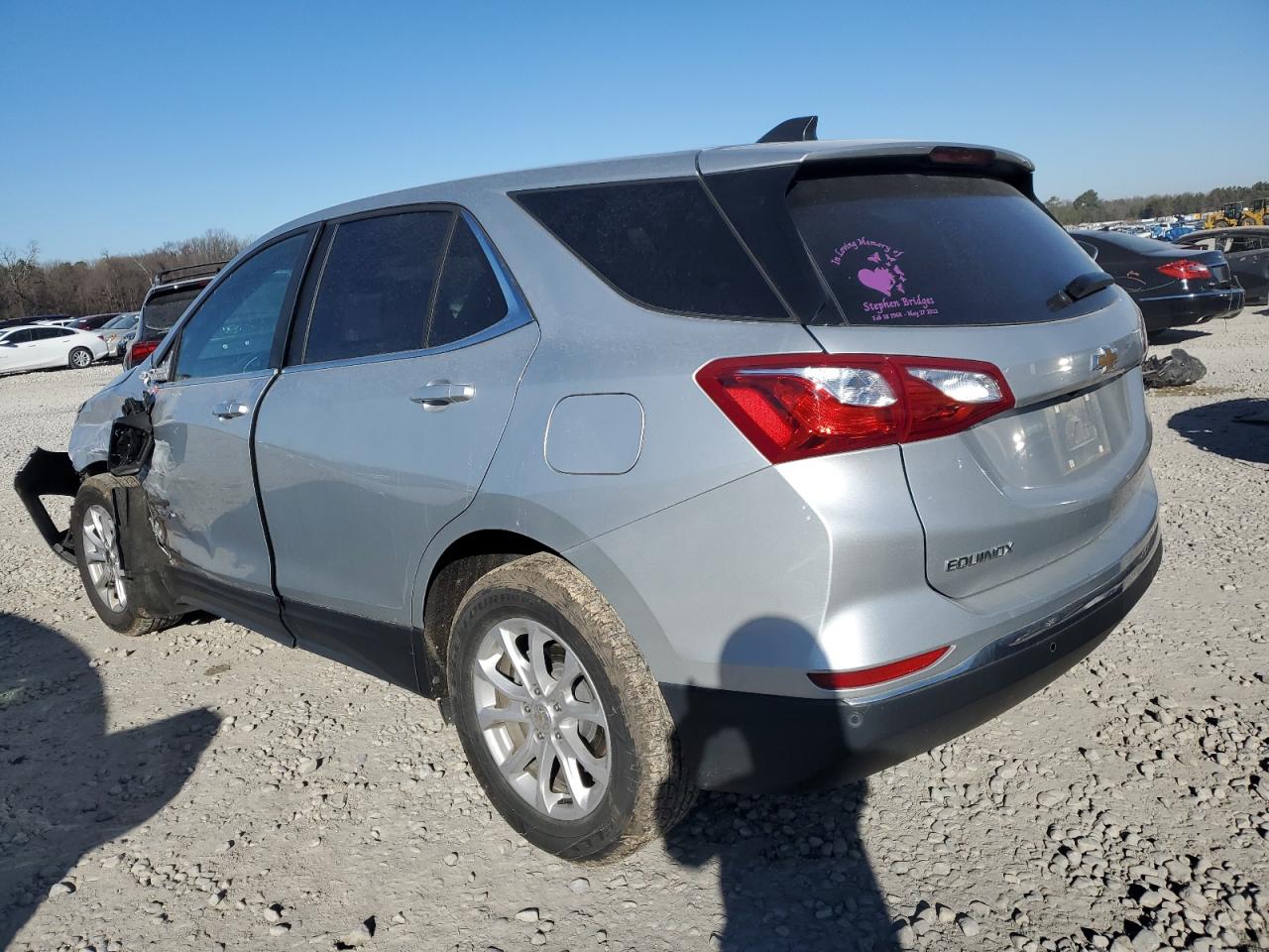 2021 Chevrolet Equinox - Image 2
