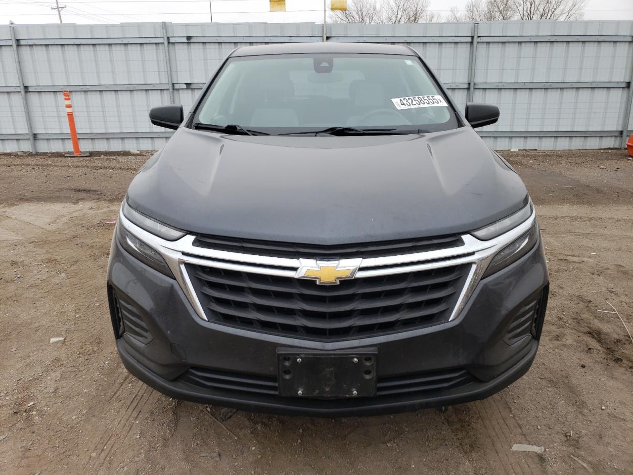2022 Chevrolet Equinox - Image 5