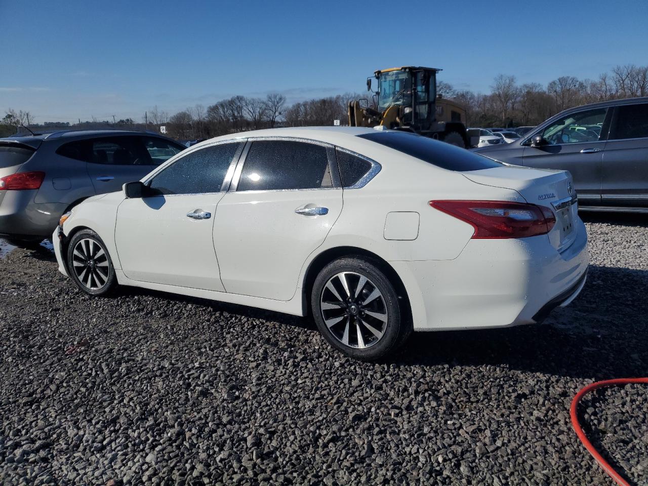 2018 Nissan Altima - Image 2