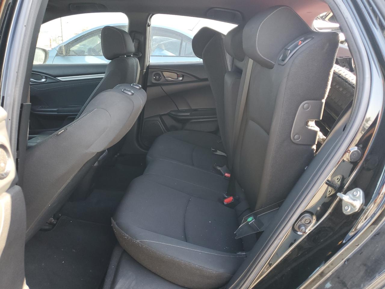 2018 Honda Civic - Image 10