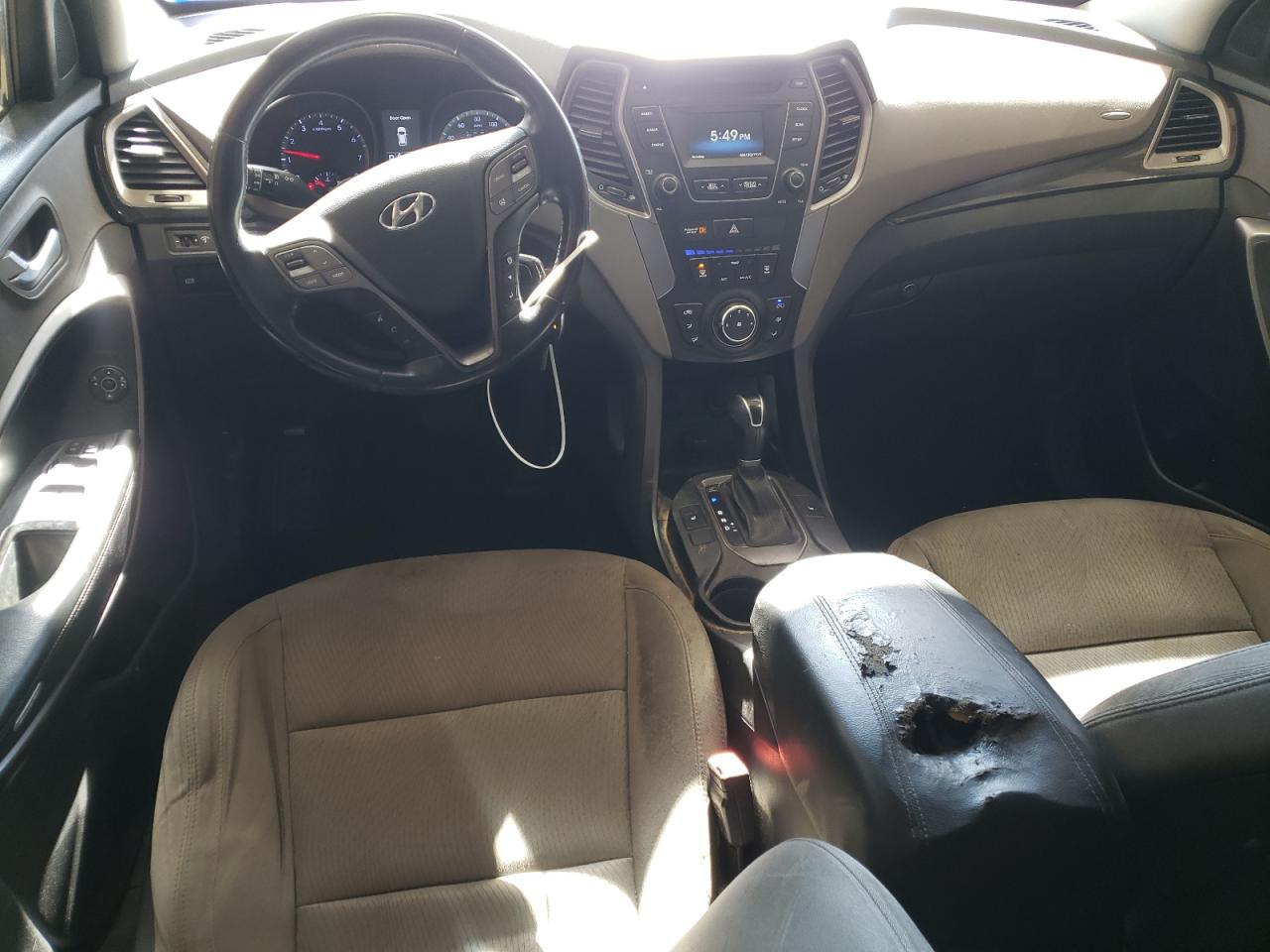 2014 Hyundai Santa Fe - Image 8