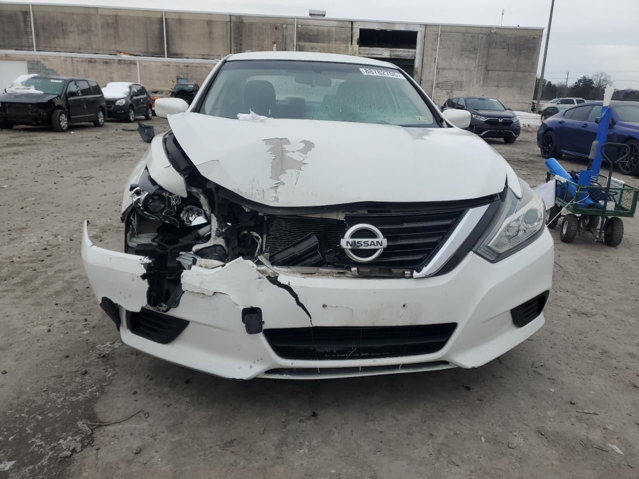 2016 Nissan Altima - Image 5