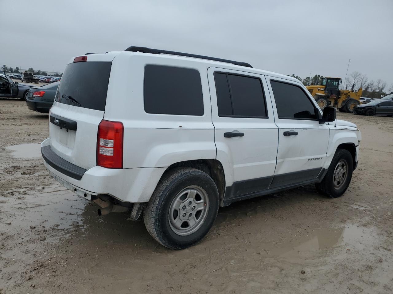 2016 Jeep Liberty (Patriot) - Image 3