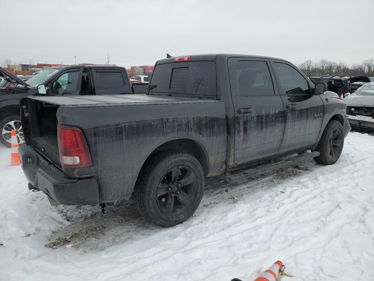 2017 RAM 1500 - Image 3