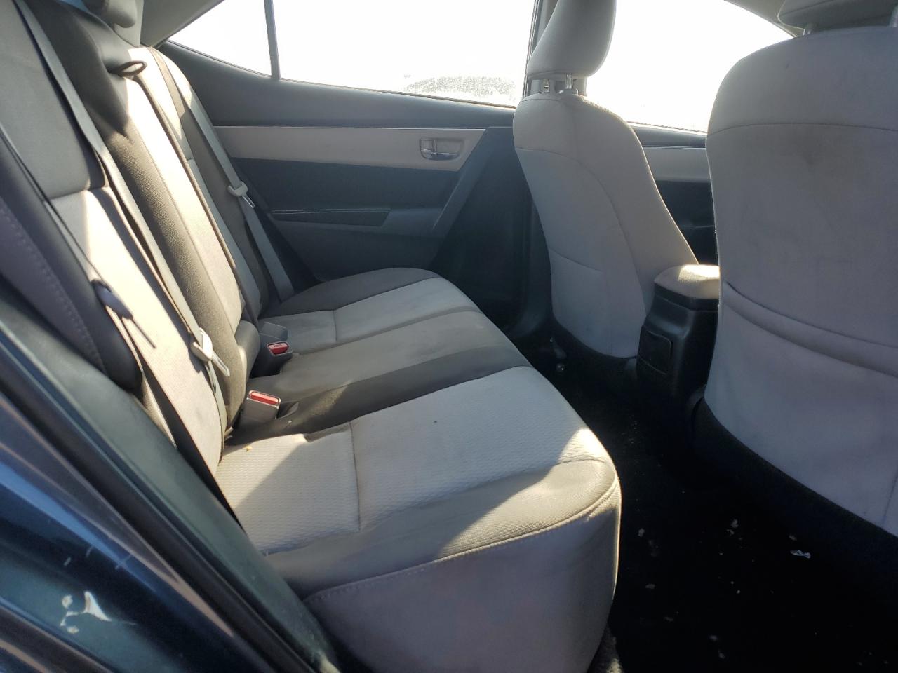2017 Toyota Corolla - Image 10