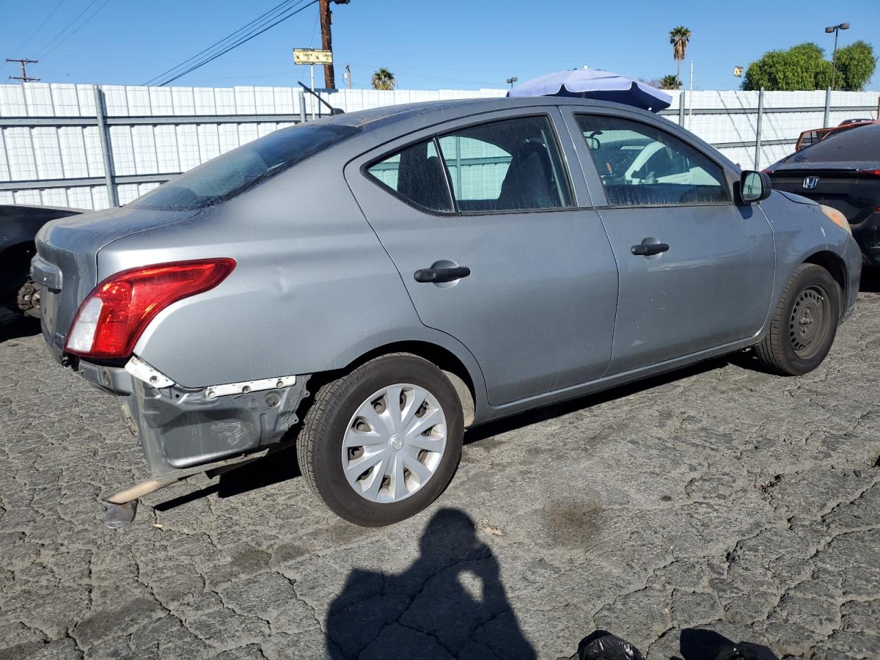 VIN 3N1CN7AP6EL867399 2014 NISSAN VERSA no.3