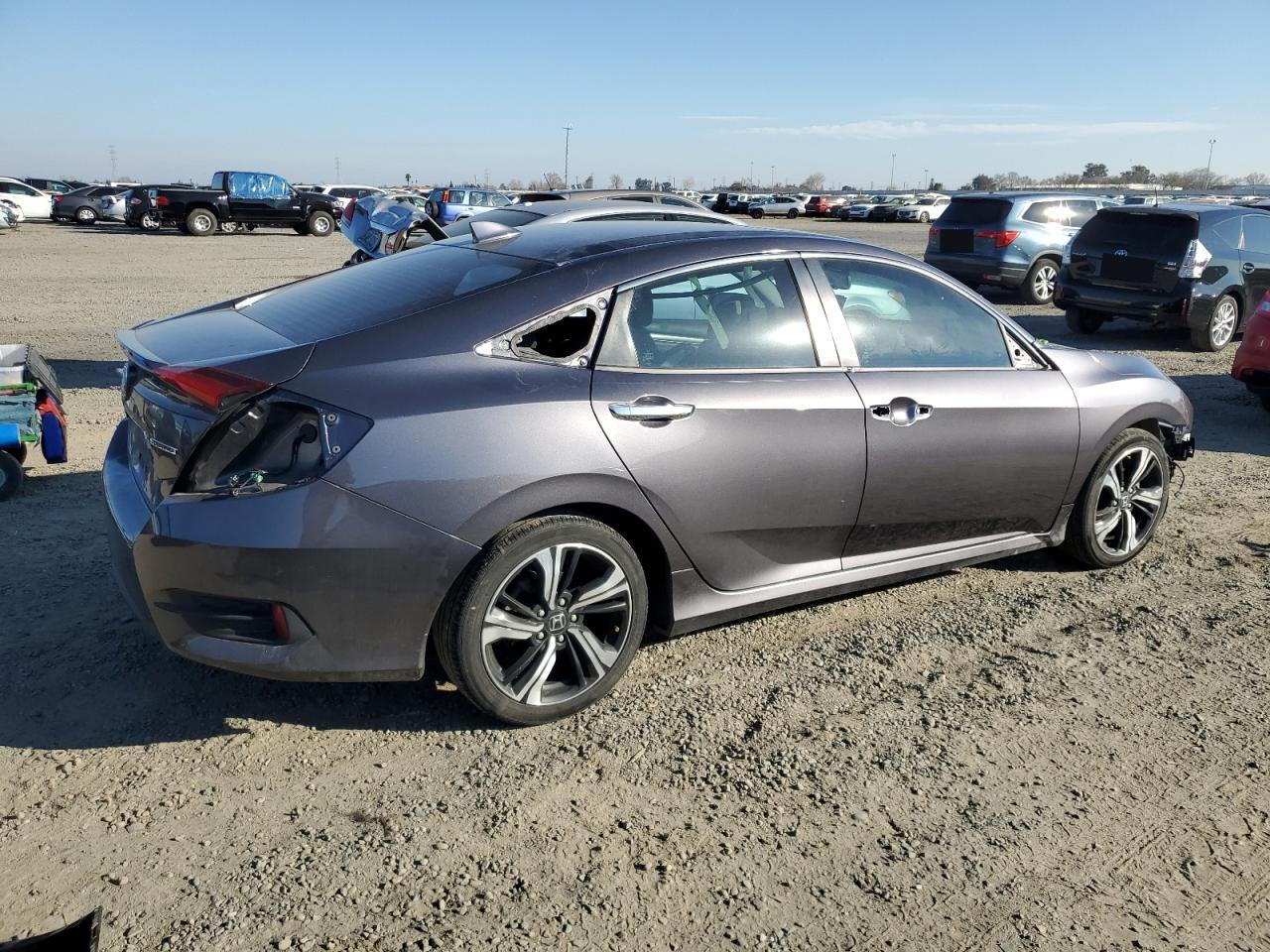 2016 Honda Civic - Image 3