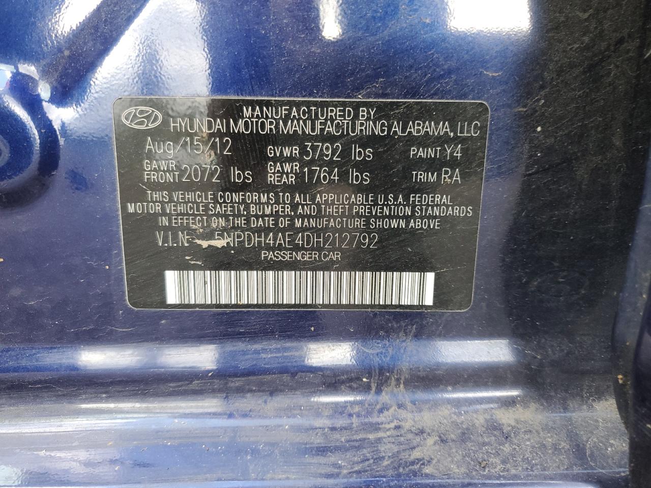 2013 Hyundai Elantra - Image 12