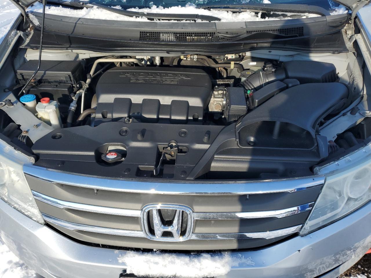 2011 Honda Odyssey - Image 14