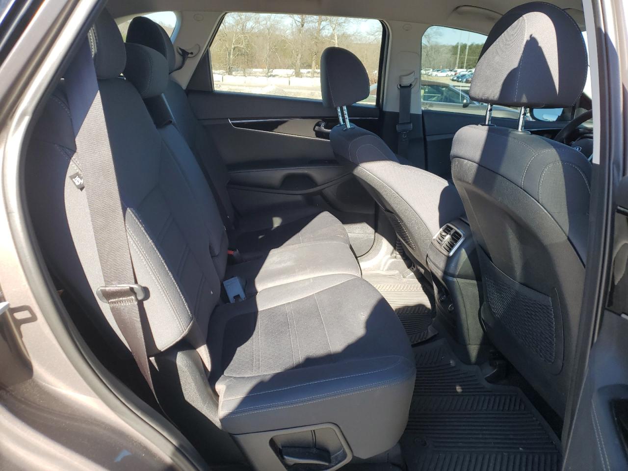 2019 Kia Sorento - Image 11