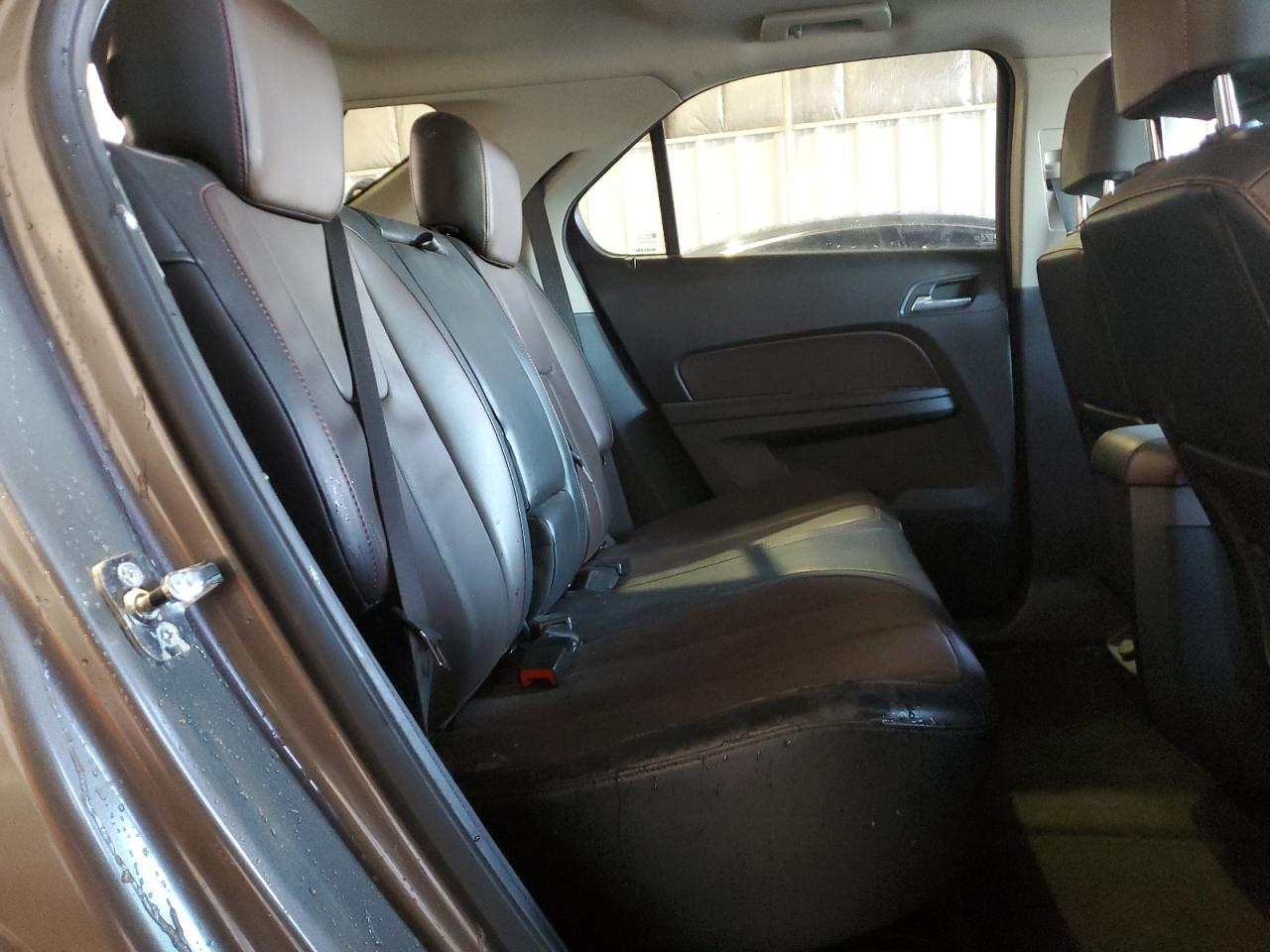 2011 Chevrolet Equinox - Image 11