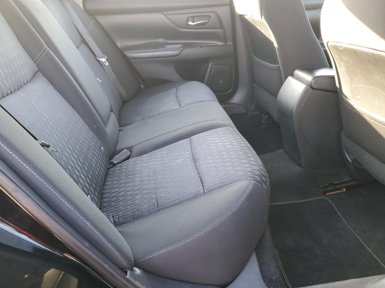 2016 Nissan Altima - Image 10