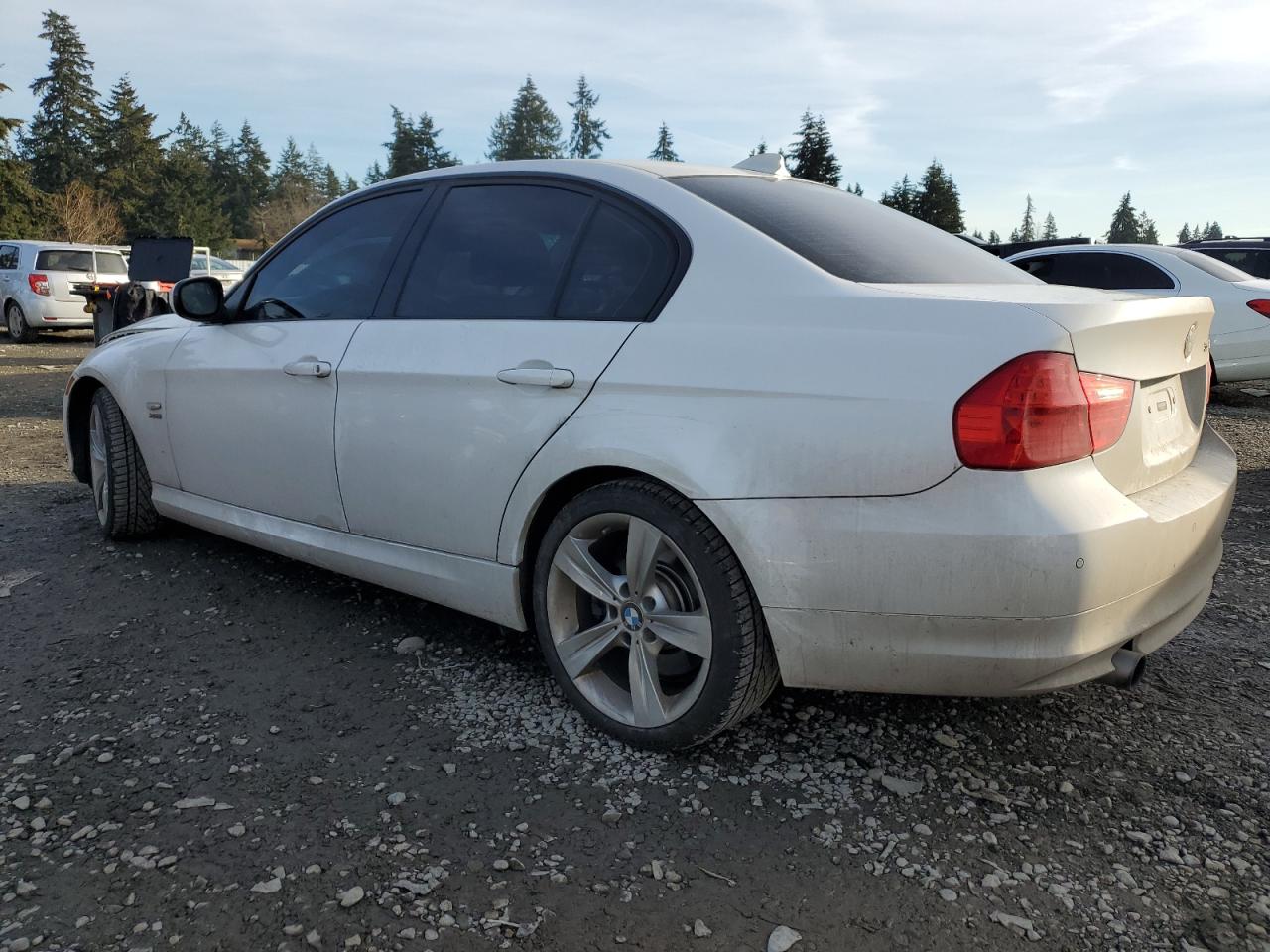 2011 BMW 3er - Image 2