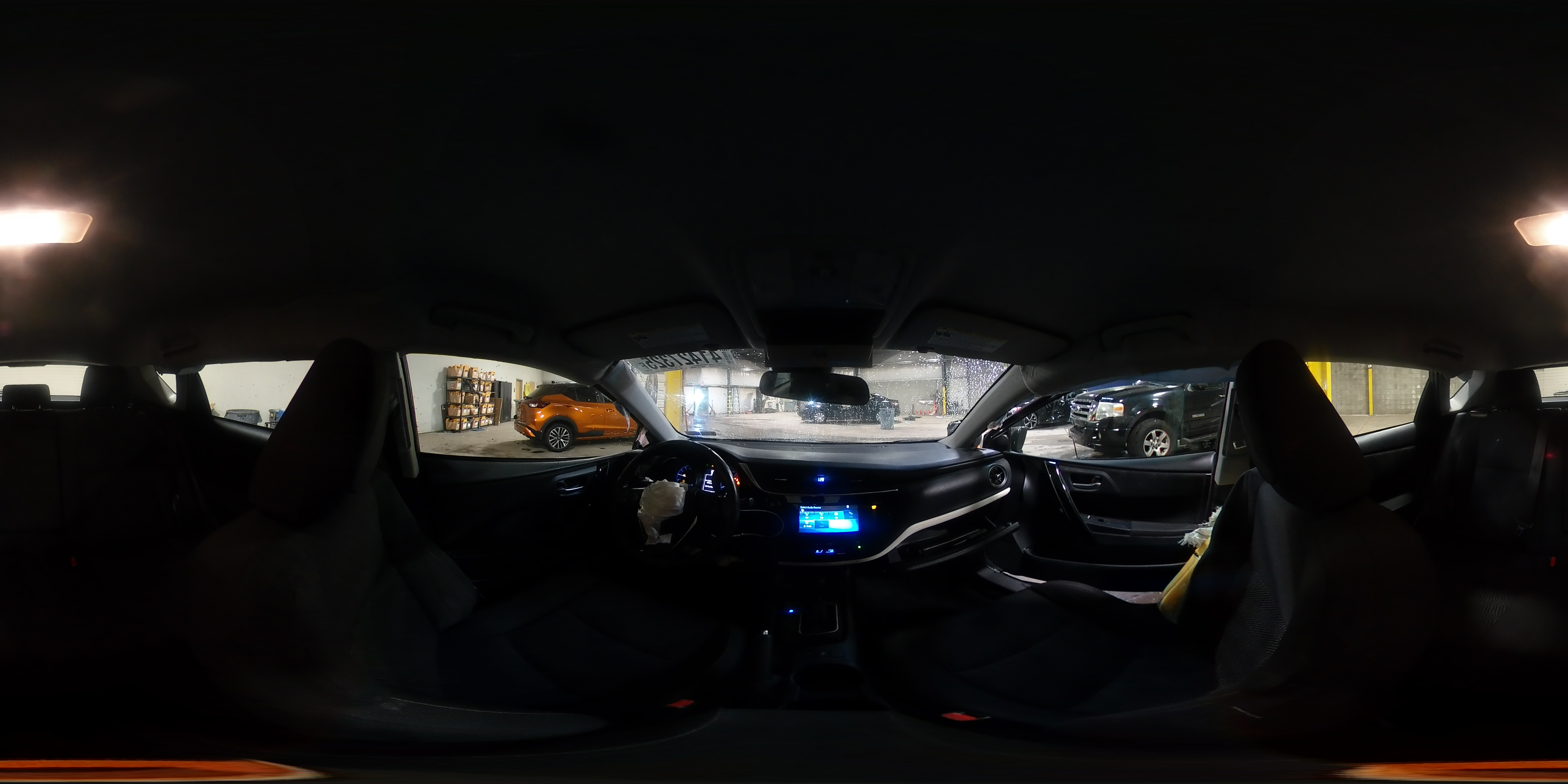 2018 Toyota Corolla - Image 15