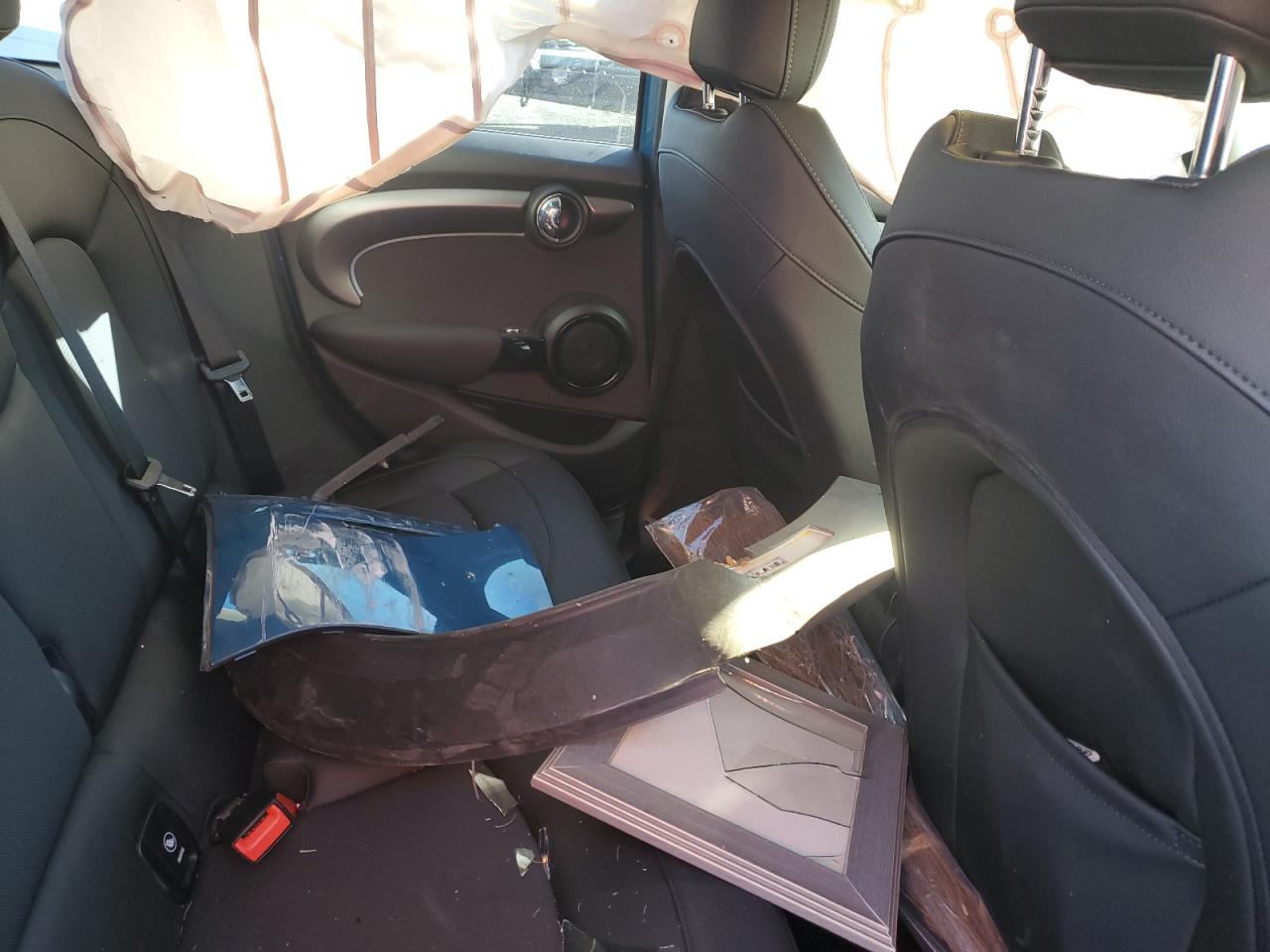 2024 Mini Cooper S VIN: U61196 Lot: 42055335