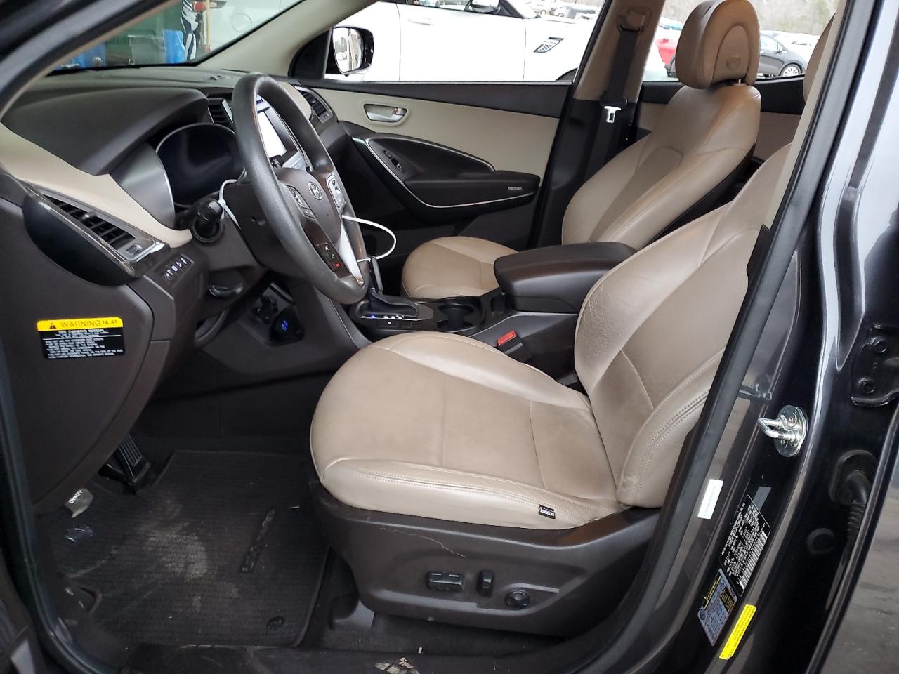 2018 Hyundai Santa Fe - Image 7