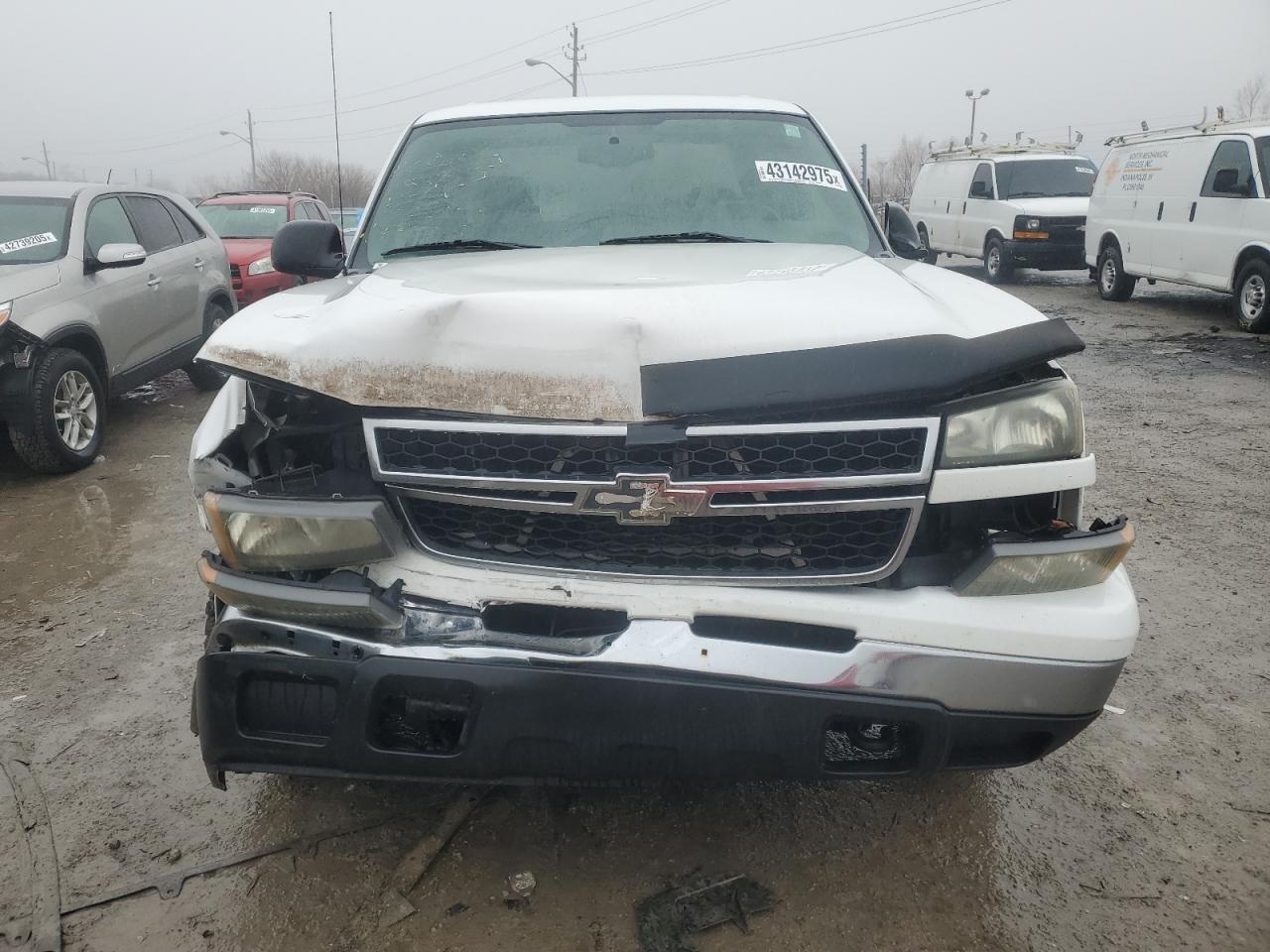 2007 Chevrolet Silverado - Image 5