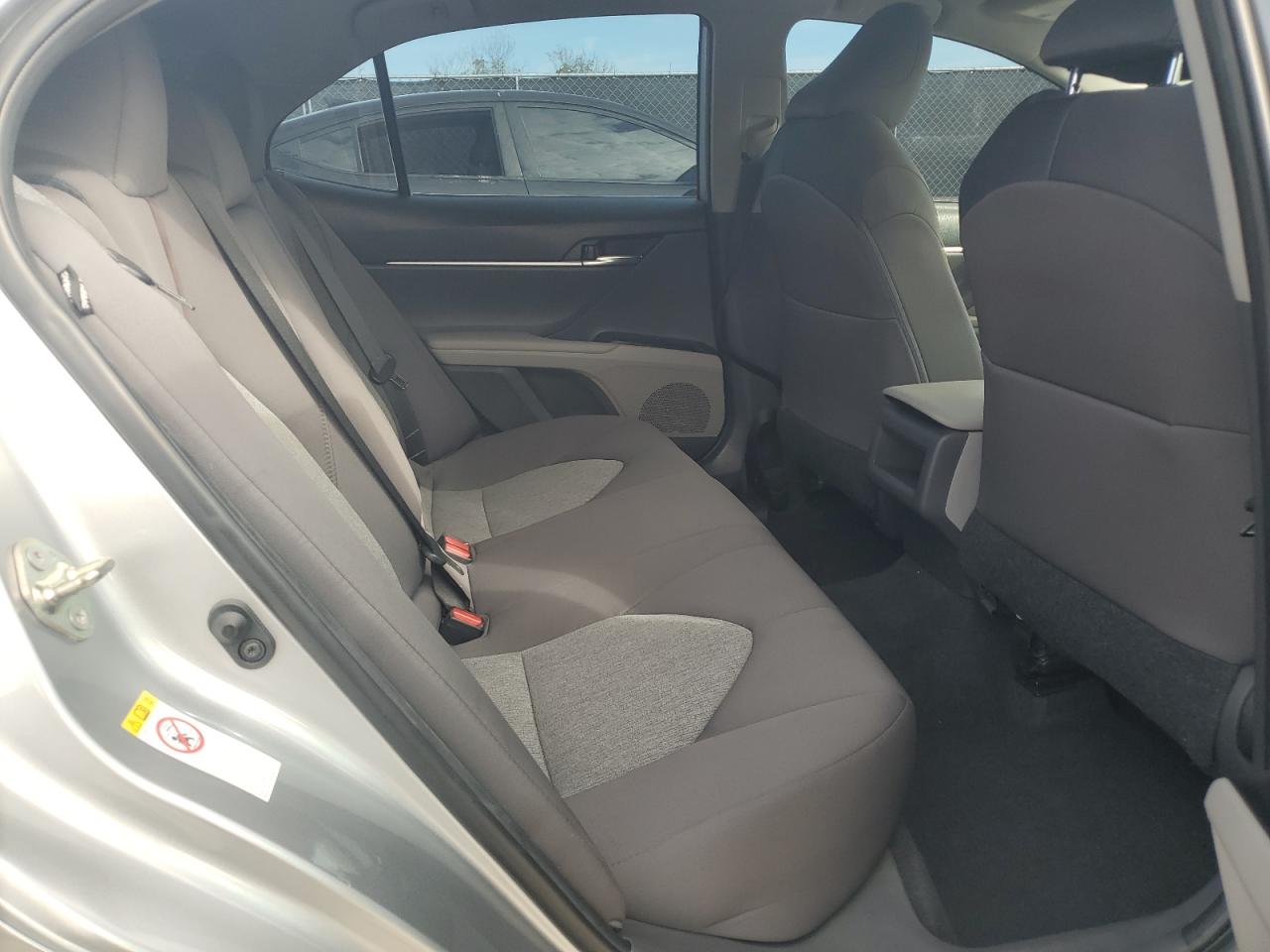 2019 Toyota Camry - Image 10