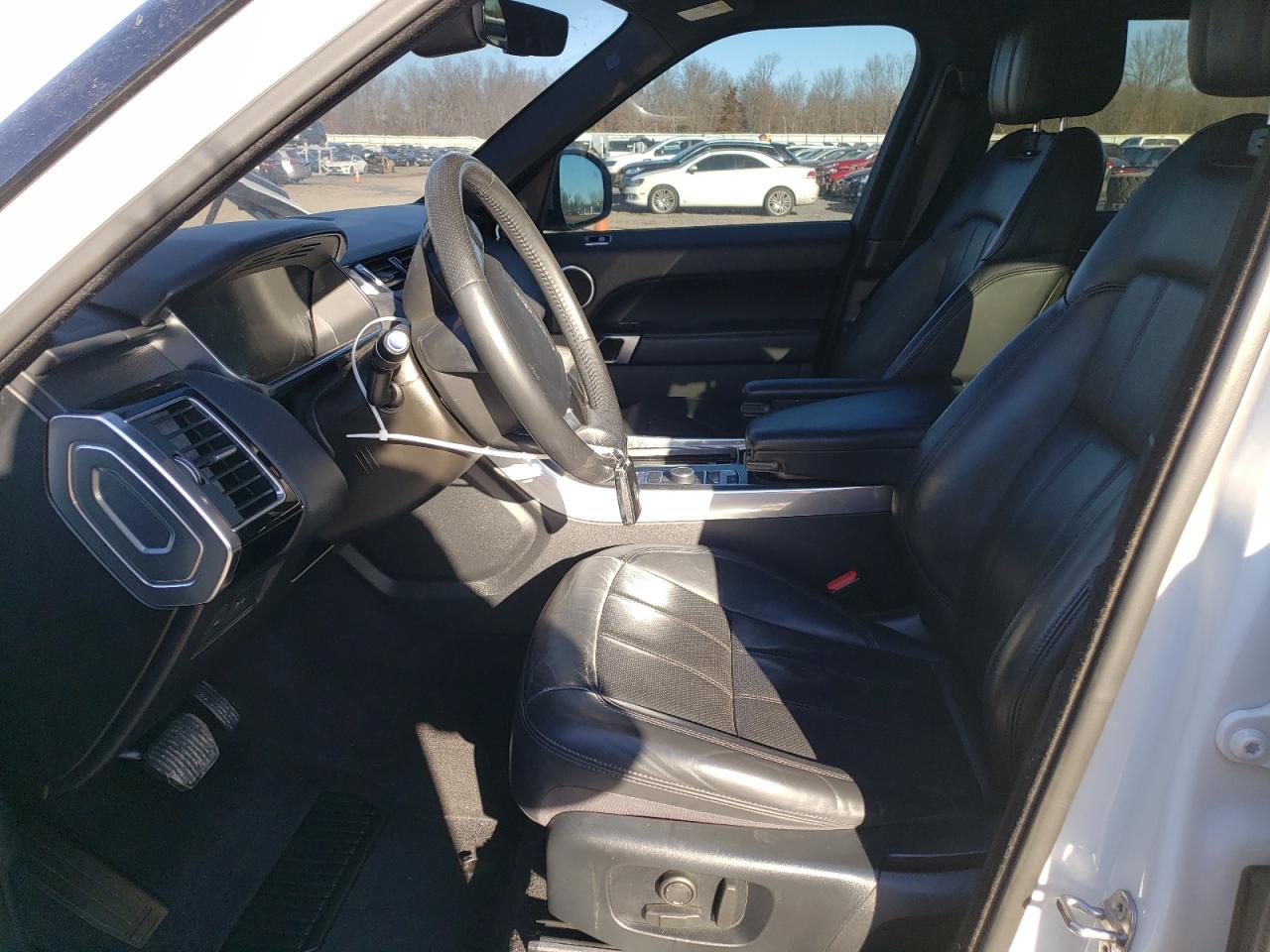 2019 Land Rover Range Rover - Image 7