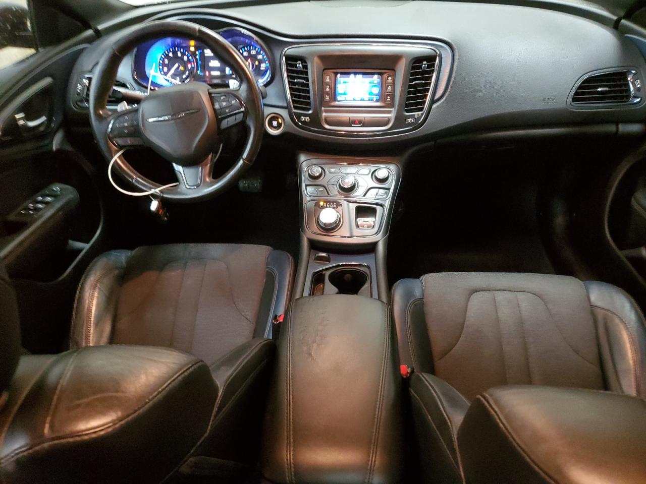 2015 Chrysler 200 - Image 8