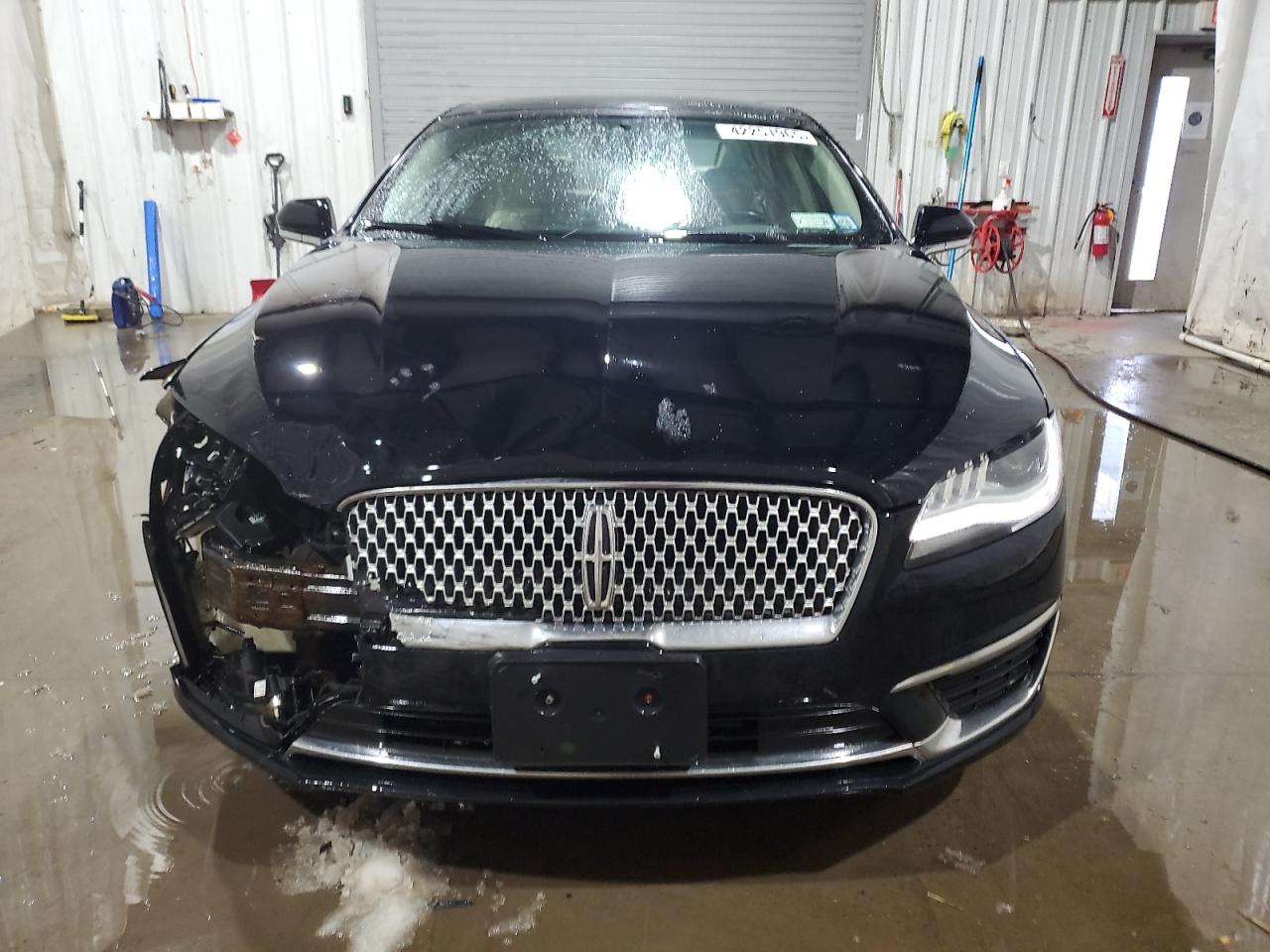 2017 Lincoln MKZ - Image 5