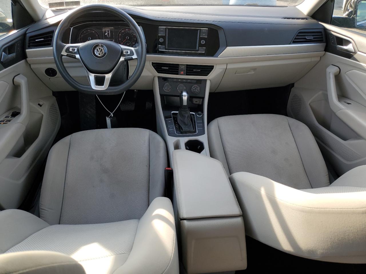 2019 Volkswagen Jetta - Image 8