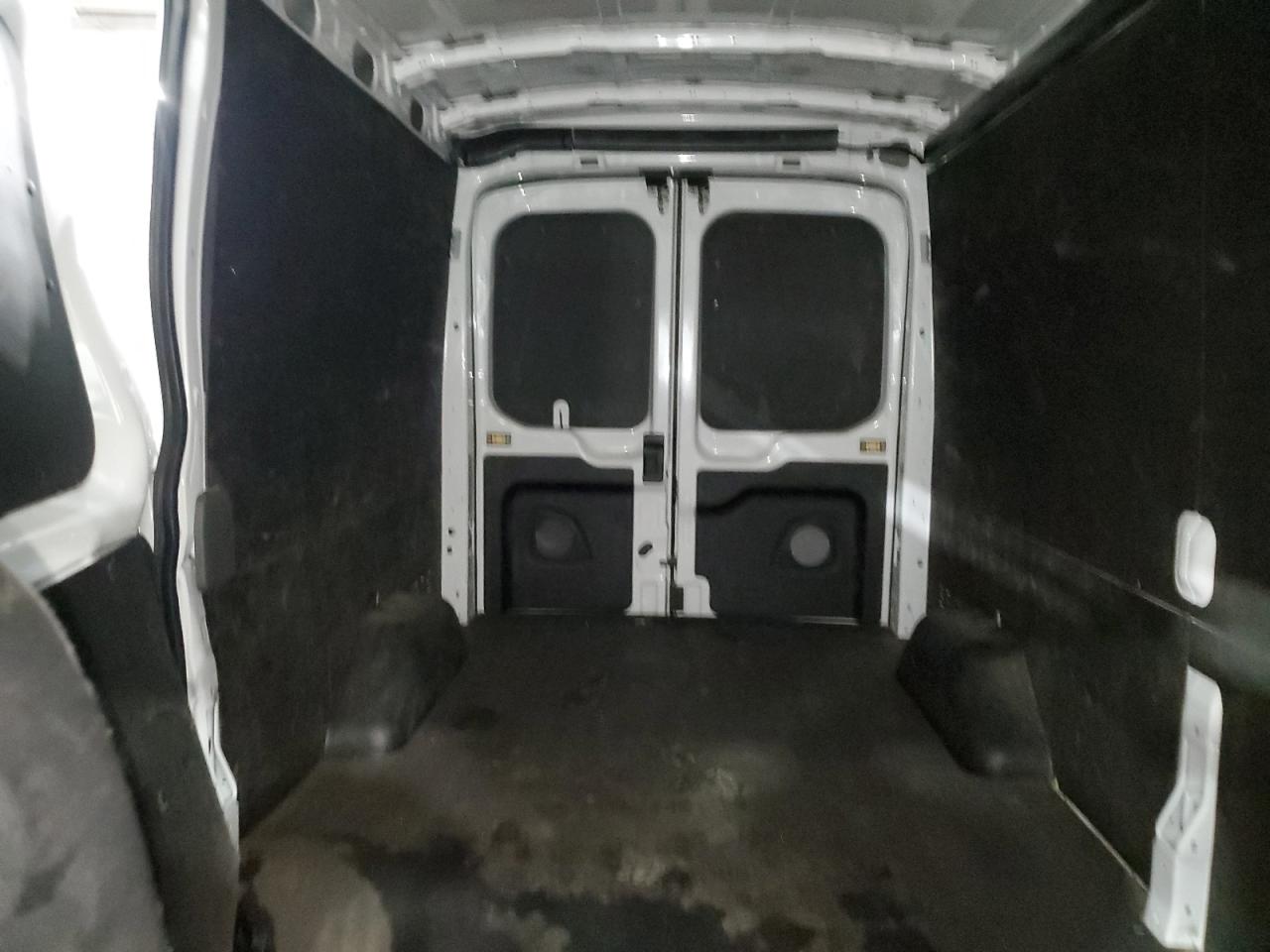 2023 Ford Transit - Image 10