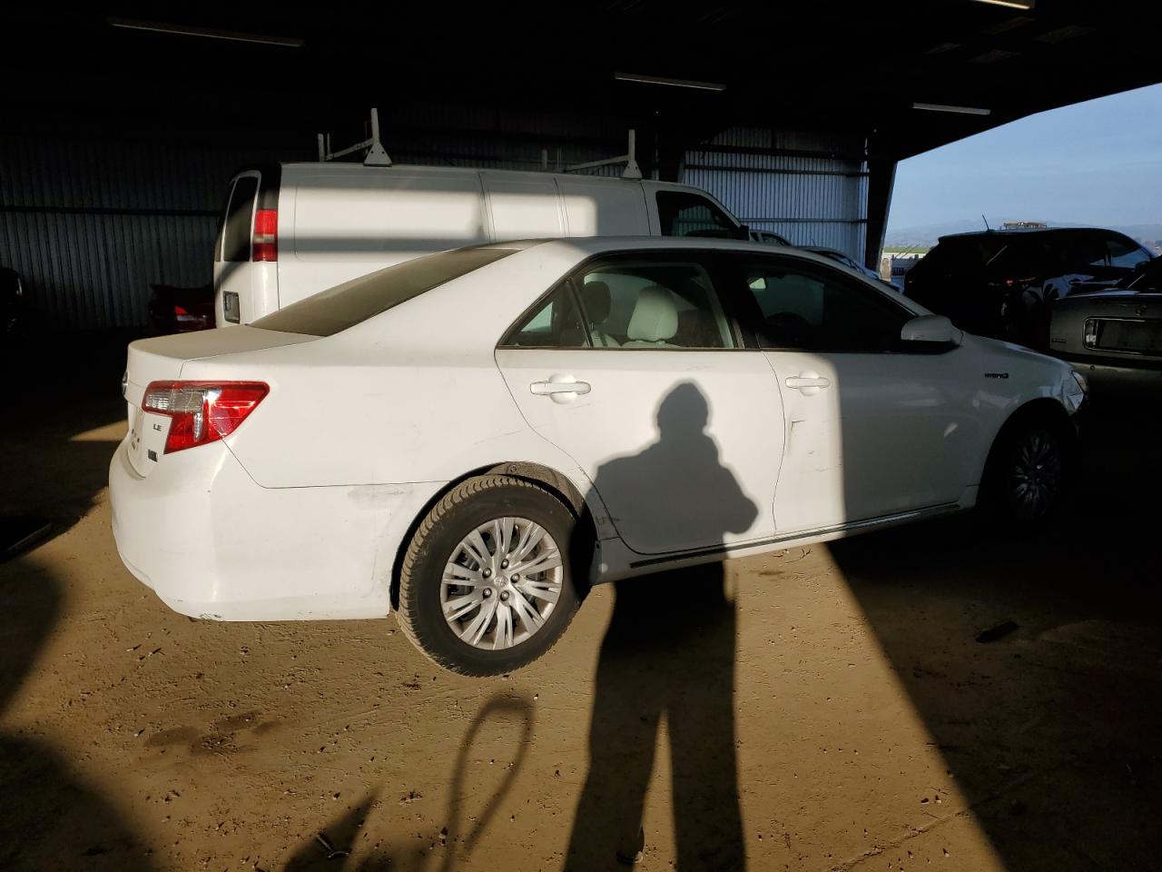 2014 Toyota Camry - Image 3