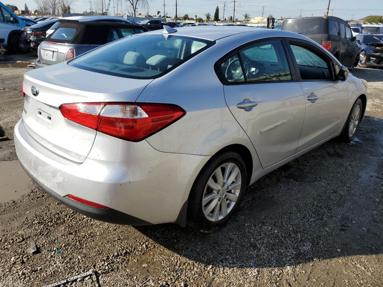 2016 Kia Forte - Image 3