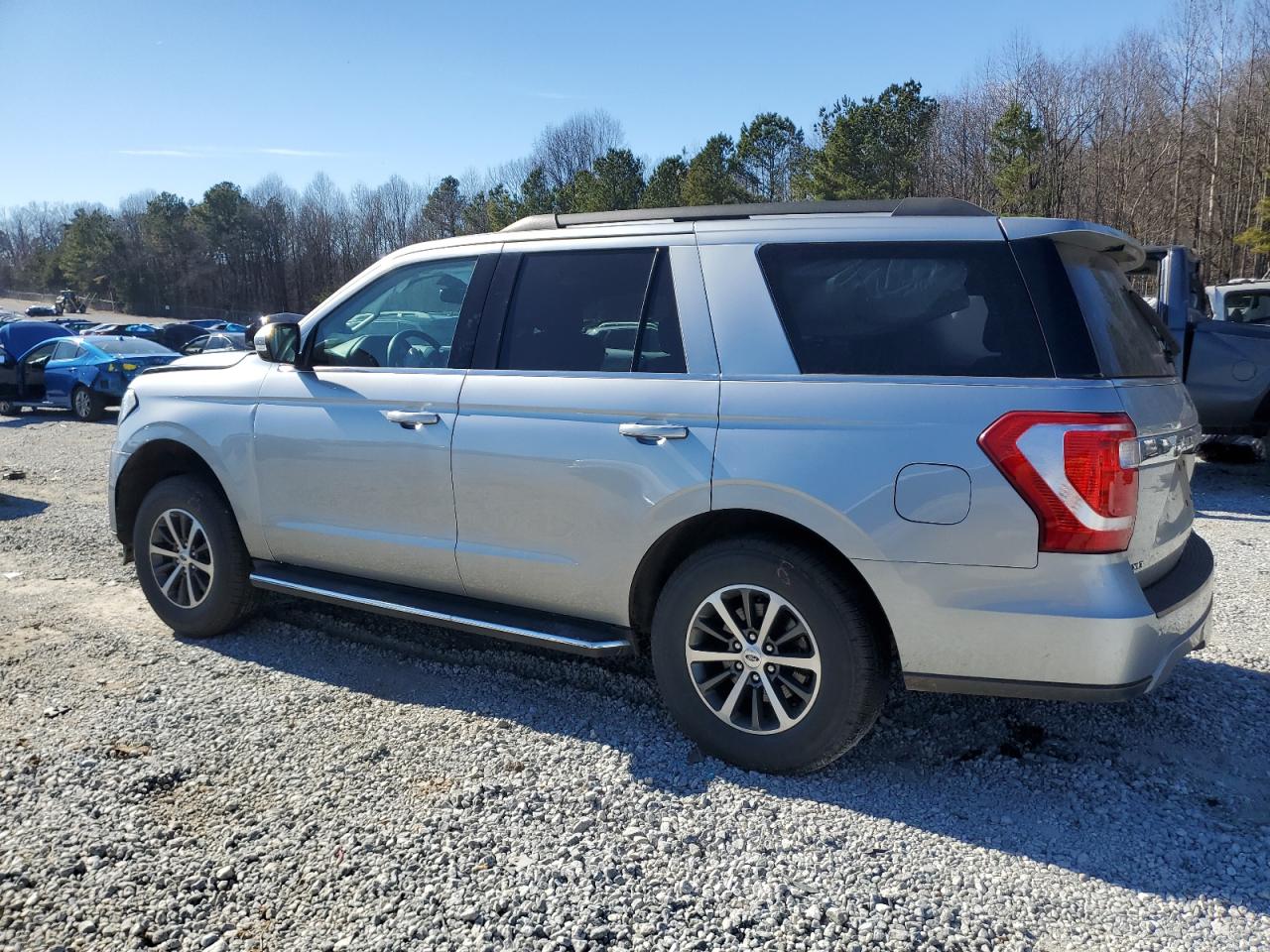 2020 Ford Expedition - Image 2