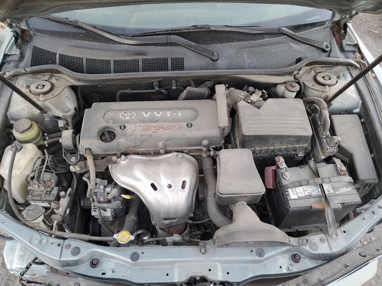 2009 Toyota Camry - Image 12