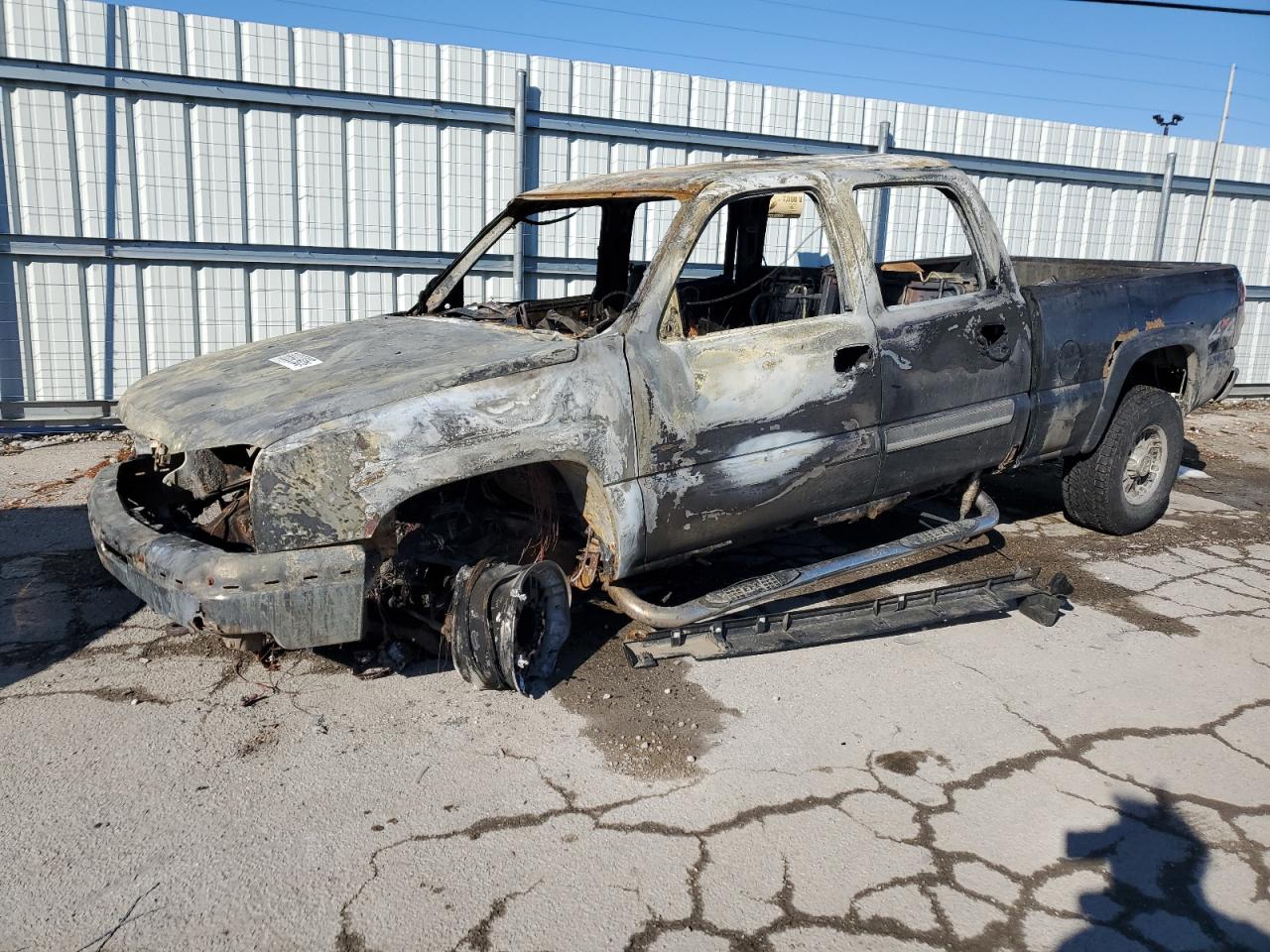 2004 Chevrolet Silverado - Image 1