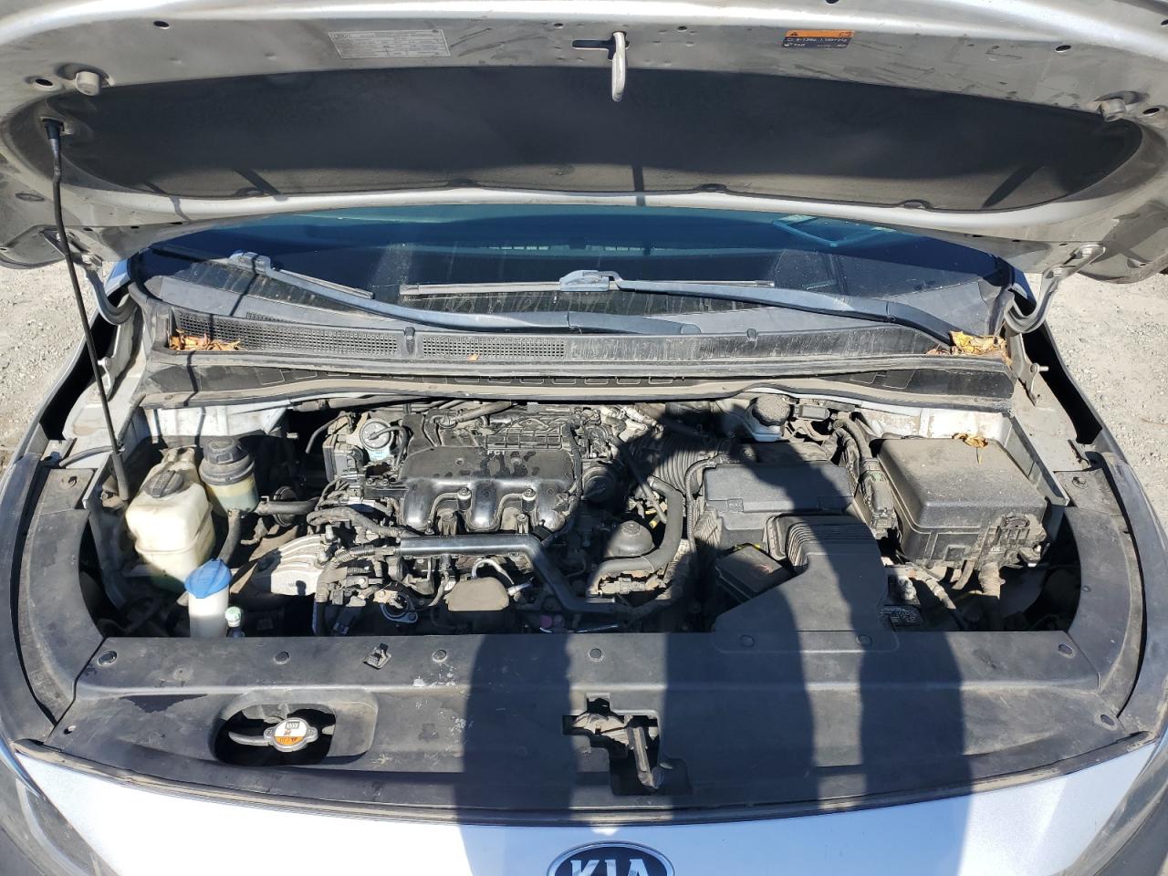 2017 Kia Sedona - Image 12