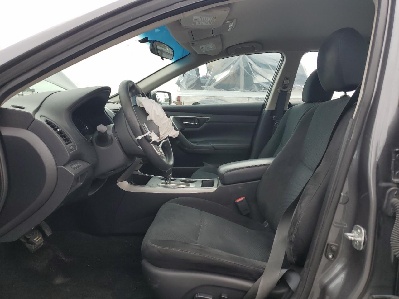 2015 Nissan Altima - Image 7