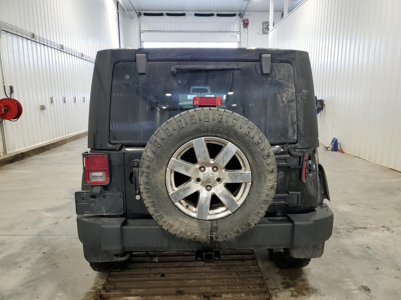 2012 Jeep Wrangler - Image 6