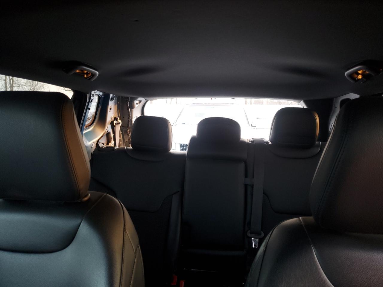 2022 Jeep Compass - Image 10