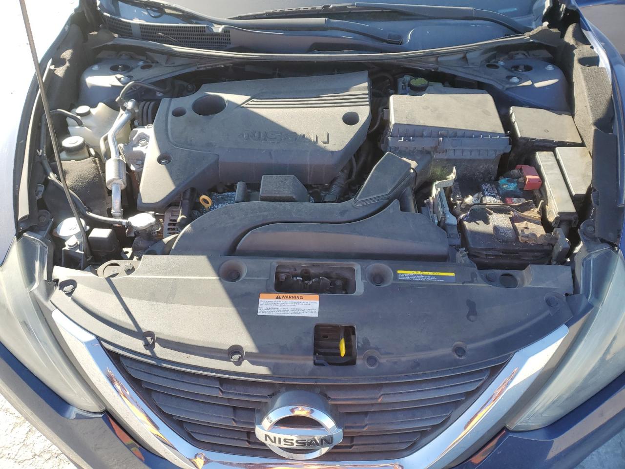 2017 Nissan Altima - Image 11