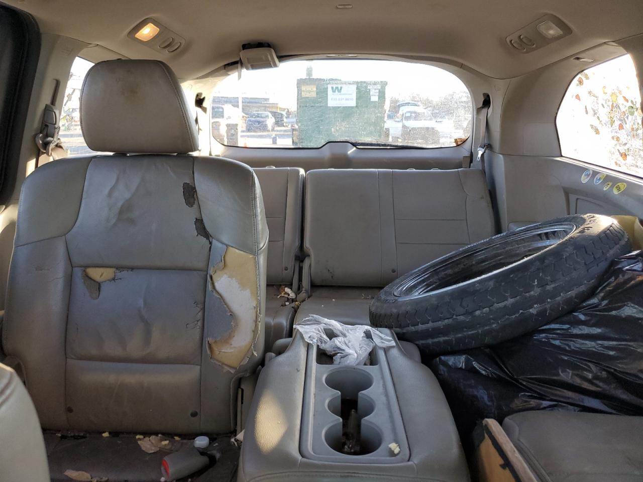 2012 Honda Odyssey - Image 10