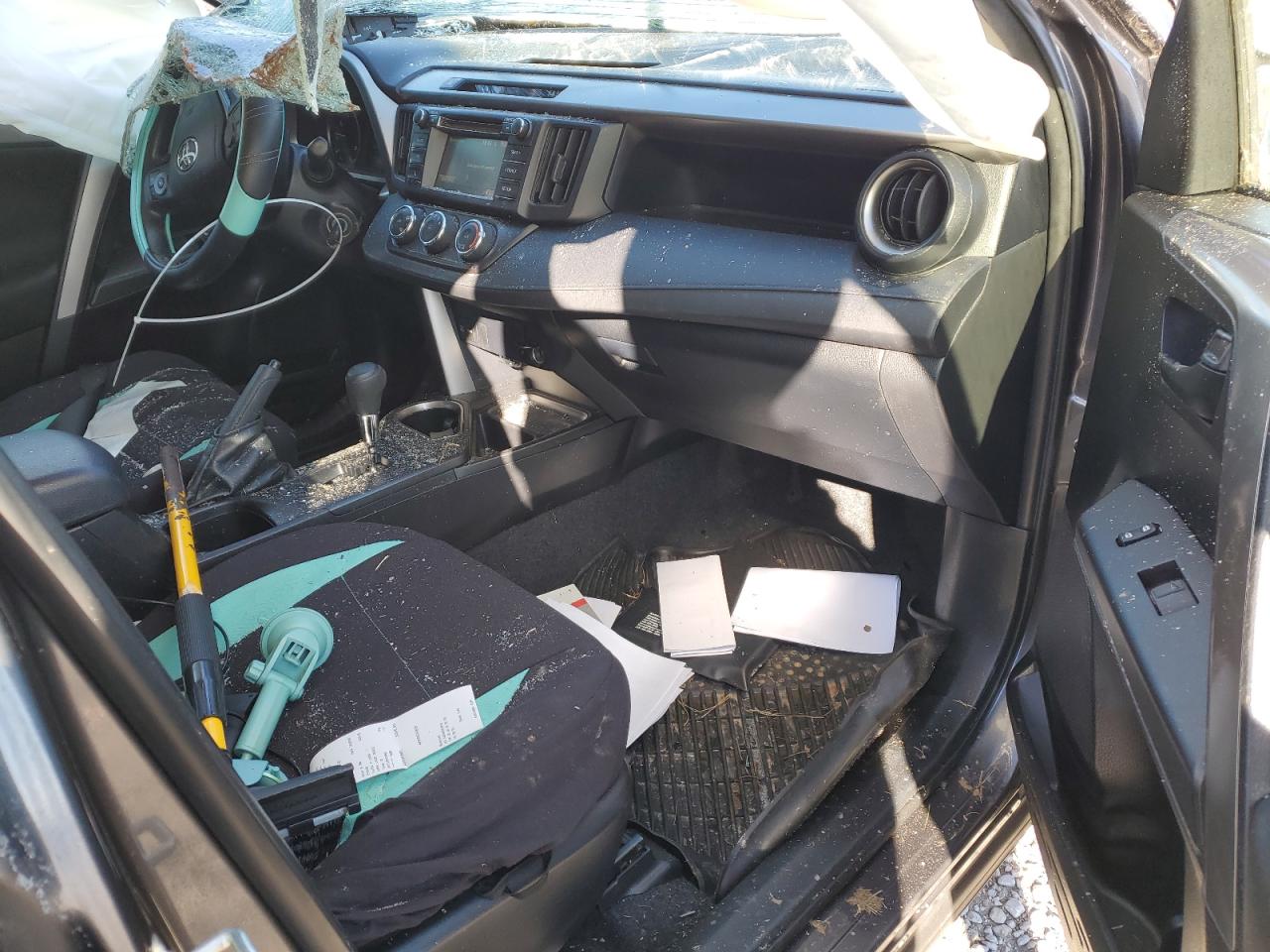 2018 Toyota RAV 4 - Image 8