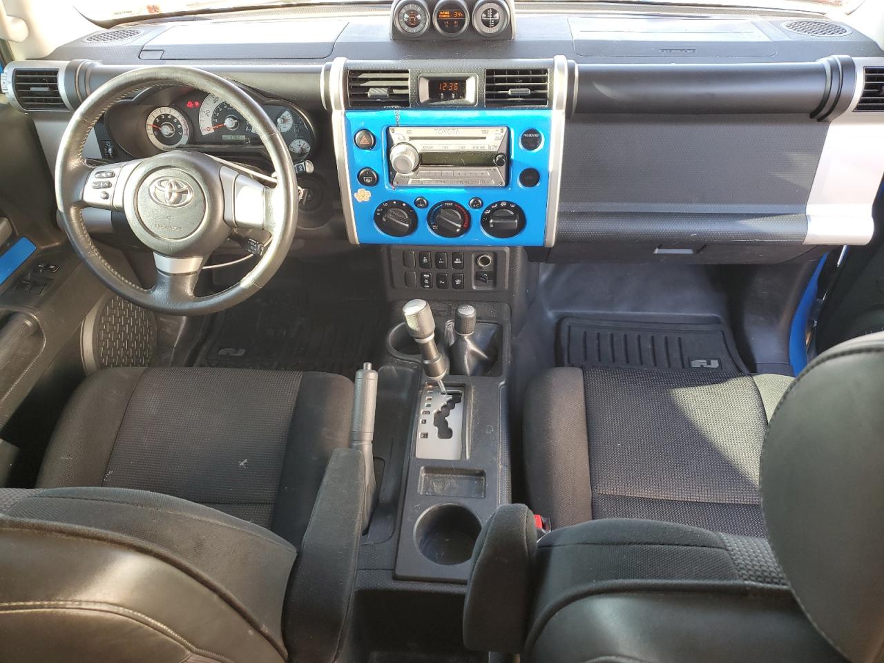 2007 Toyota FJ Cruiser - Image 8
