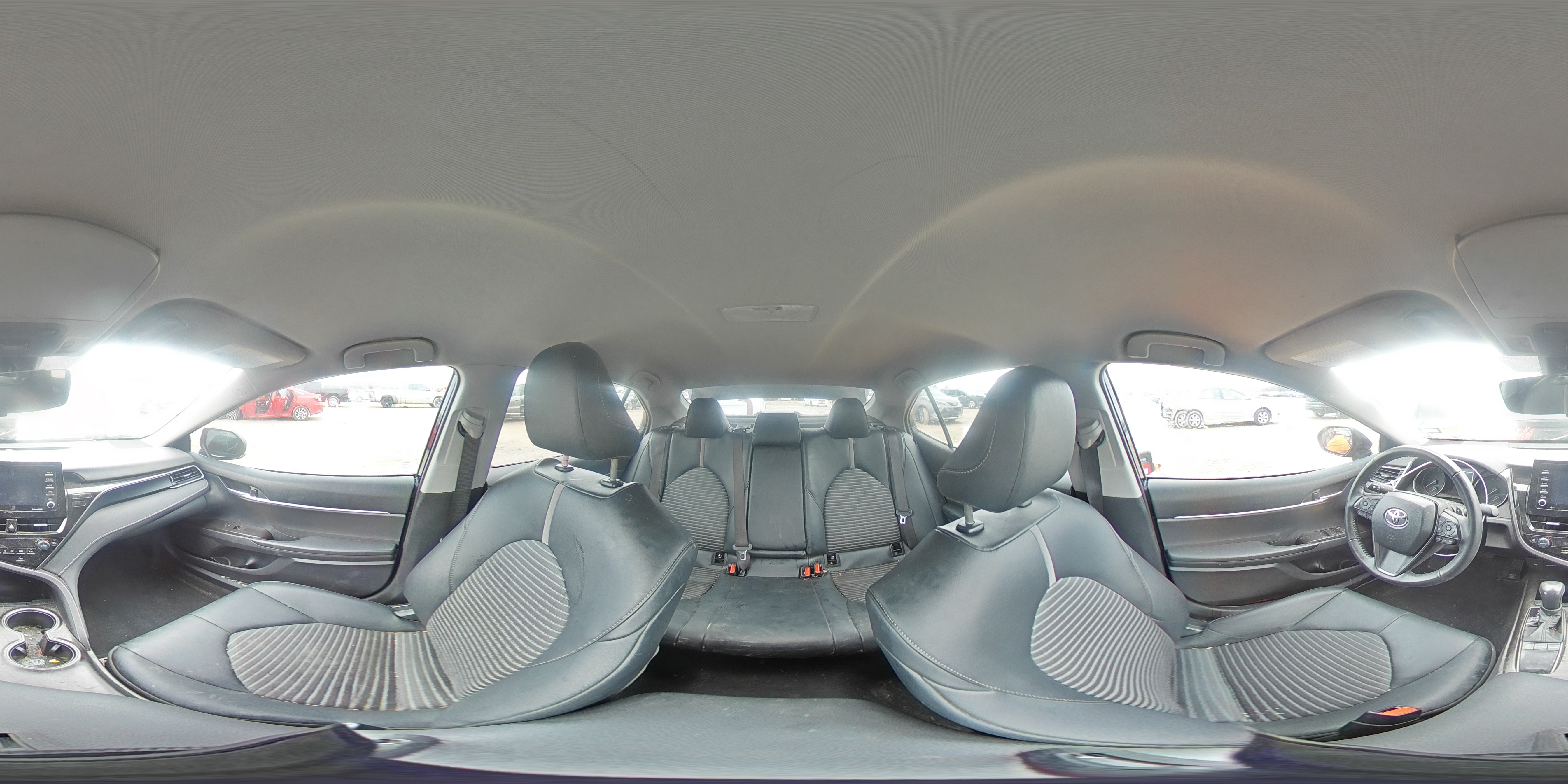 2023 Toyota Camry - Image 12