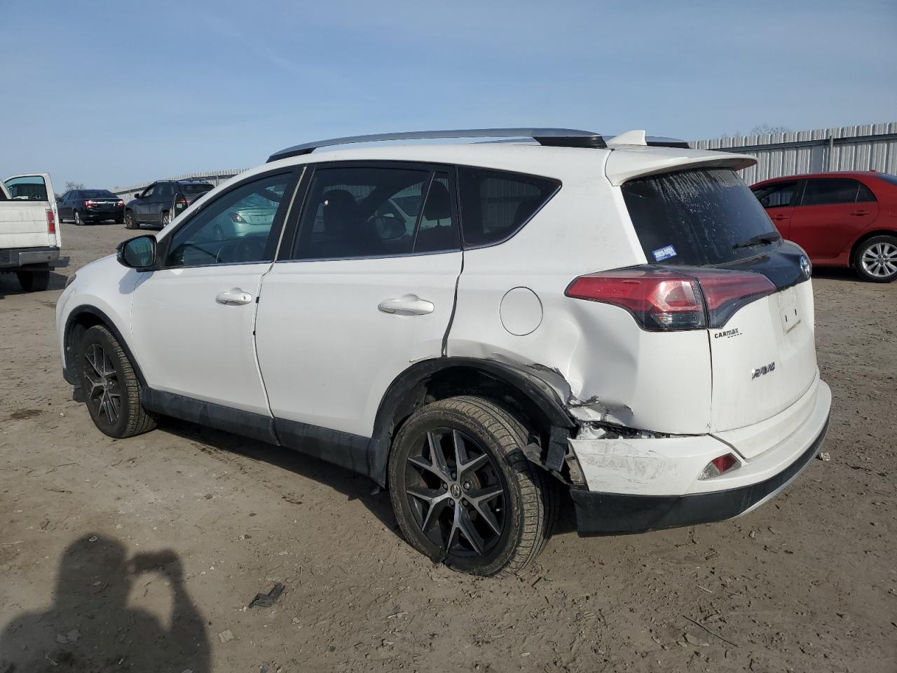 2016 Toyota RAV 4 - Image 2