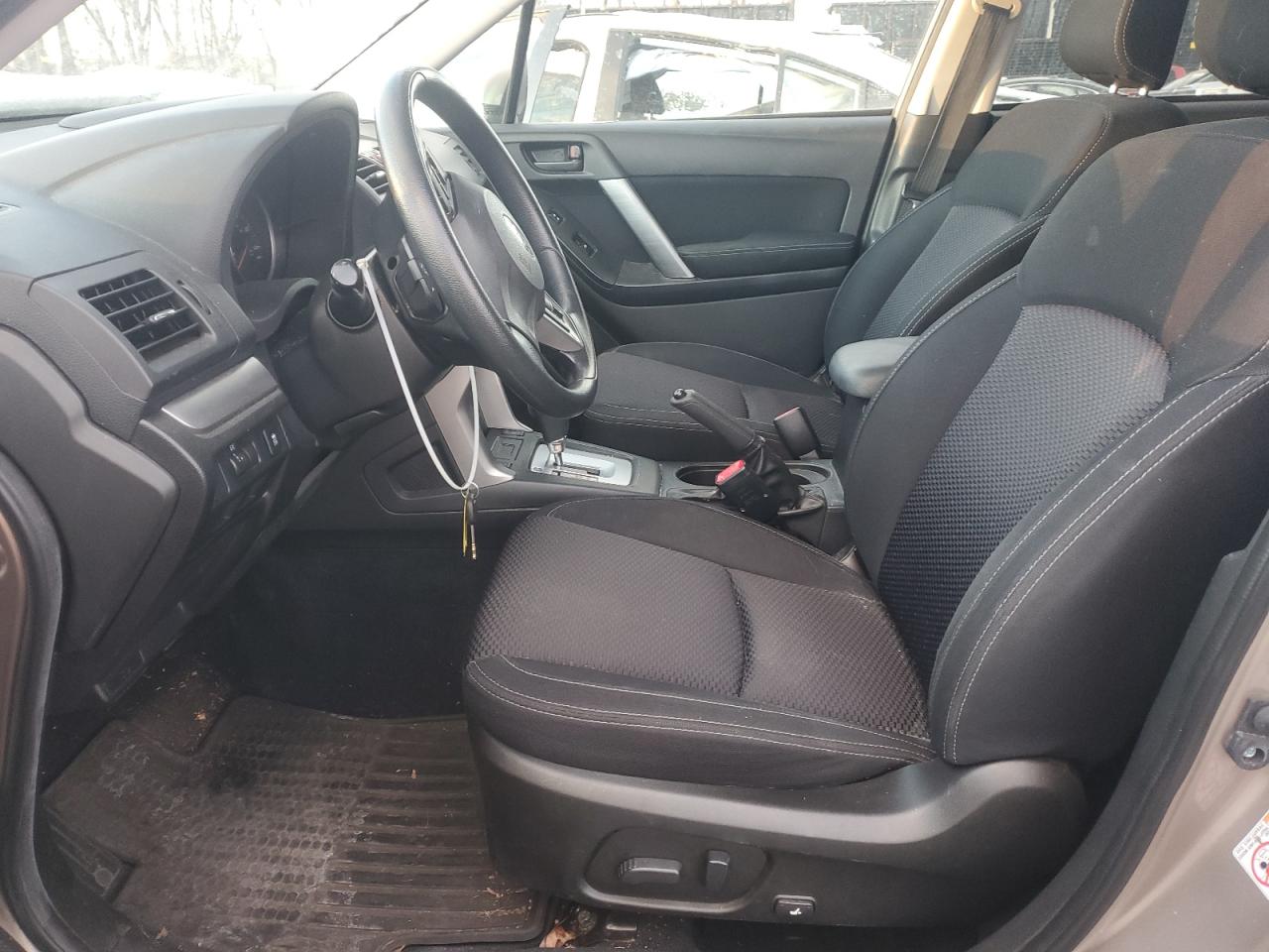 2014 Subaru Forester - Image 7