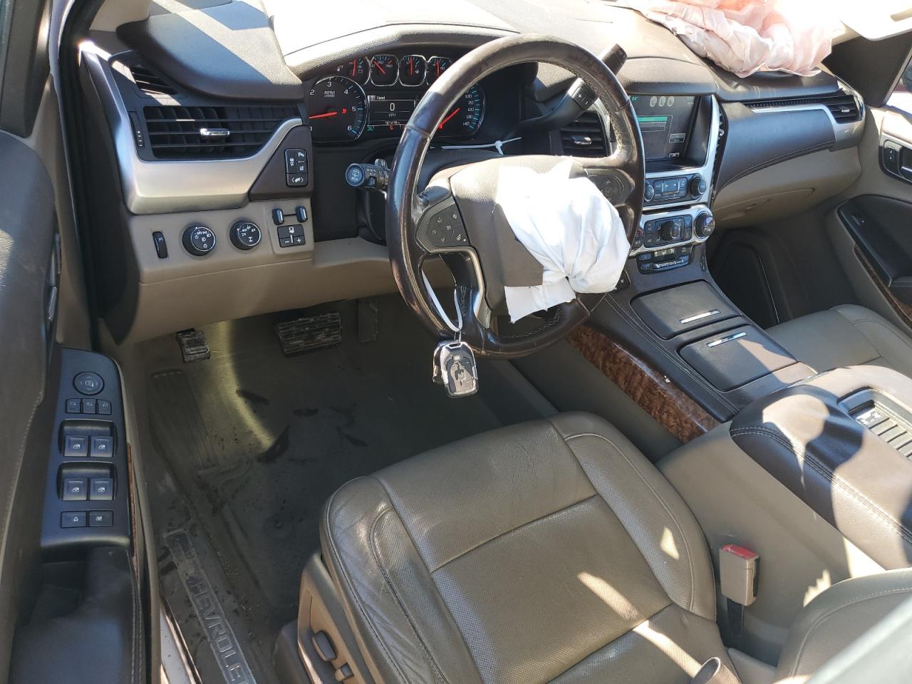 2015 Chevrolet Suburban - Image 8
