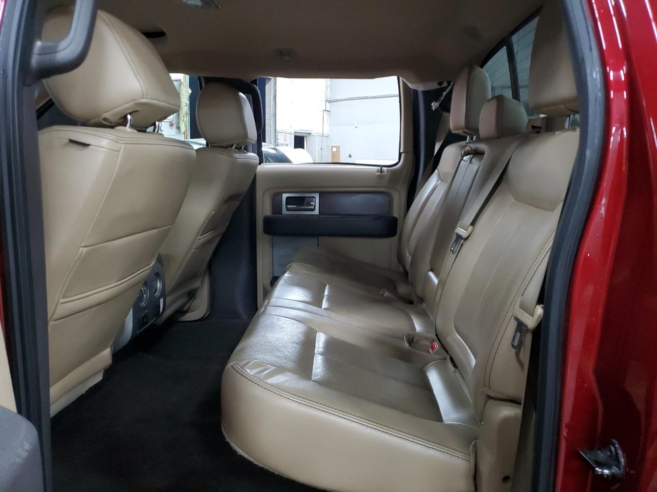 2013 Ford F-150 - Image 10