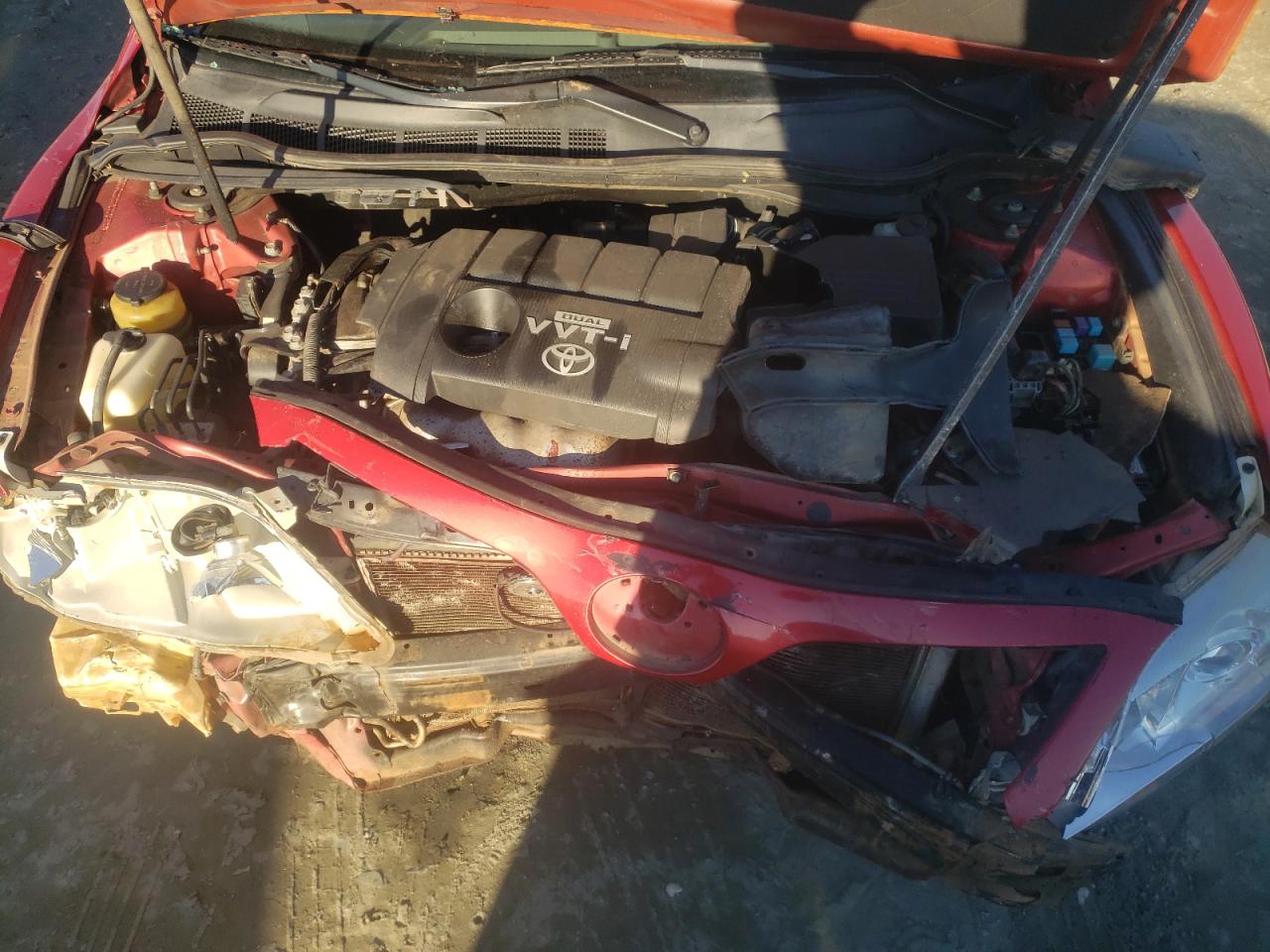 2010 Toyota Camry - Image 13