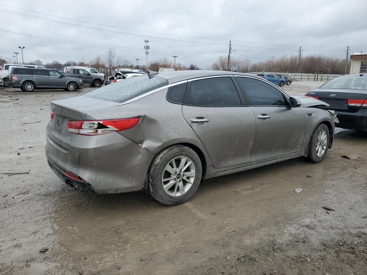 2017 Kia Optima - Image 3